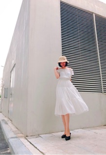 G beauty Đầm Maxi Vàng Và Trắng