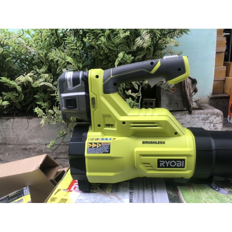 thổi bụi ryobi 18v brushless mới 100%