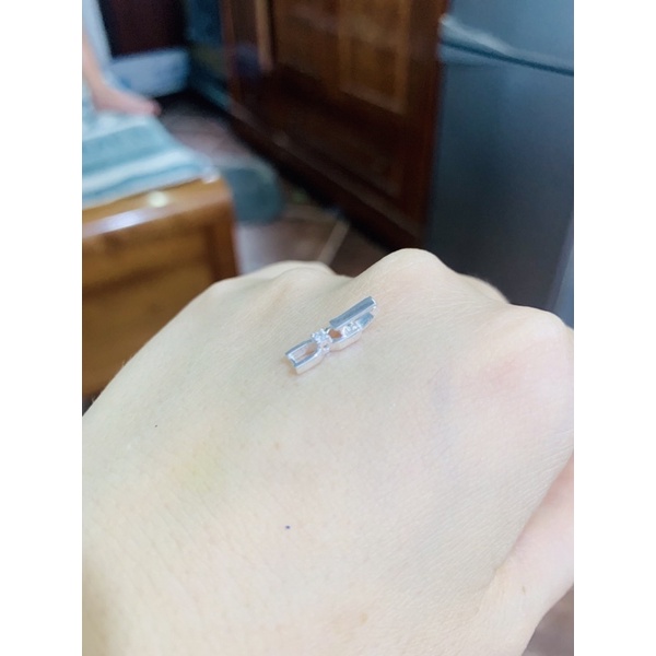 Khóa bấm nối nạm 1 viên đá cz dài tầm 1,5cm bạc chuẩn