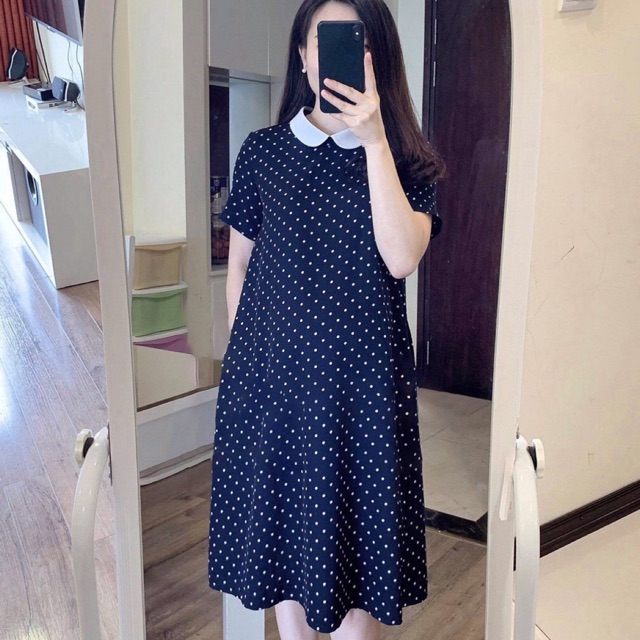 Đầm bi voan xanh đen cổ sen