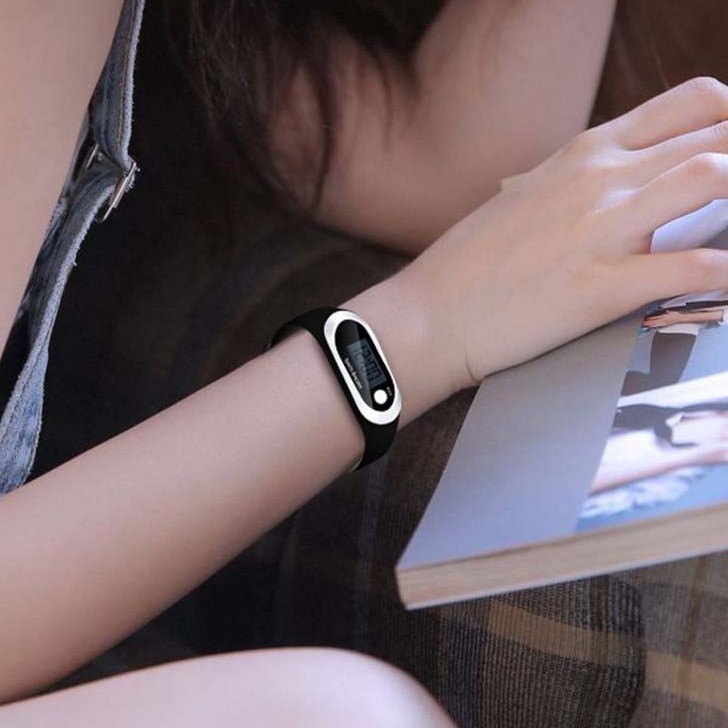 Đồng hồ nam nữ DT06 kiểu dáng thể thao, dây cao su cực êm tay | BigBuy360 - bigbuy360.vn