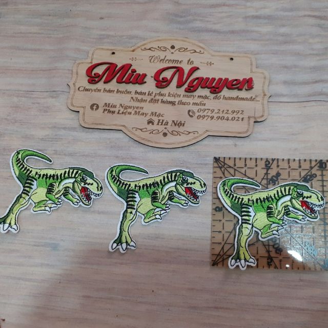 Hình dán Khủng long cho bé trai (đã có keo)