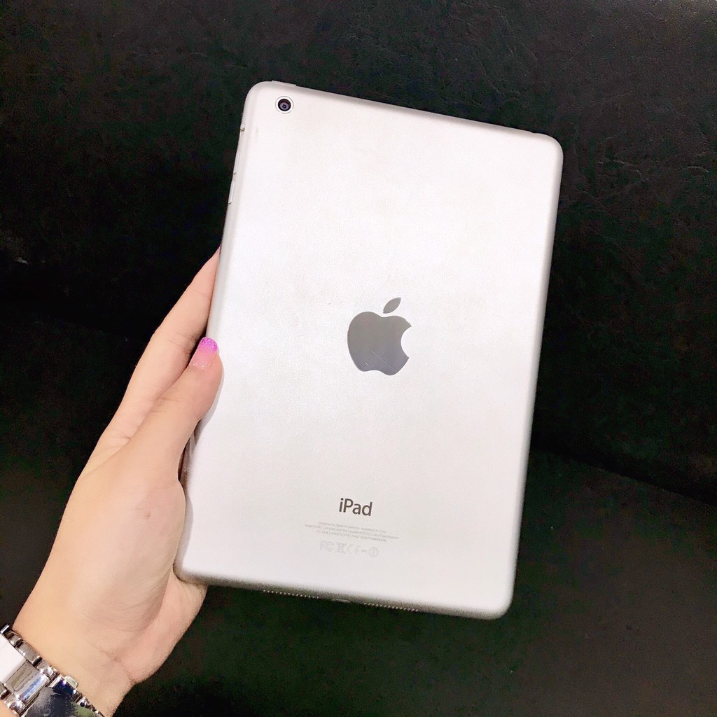 Cụm lưng ipad mini 1- mini2 zin tháo máy không camera không main vỏ trầy