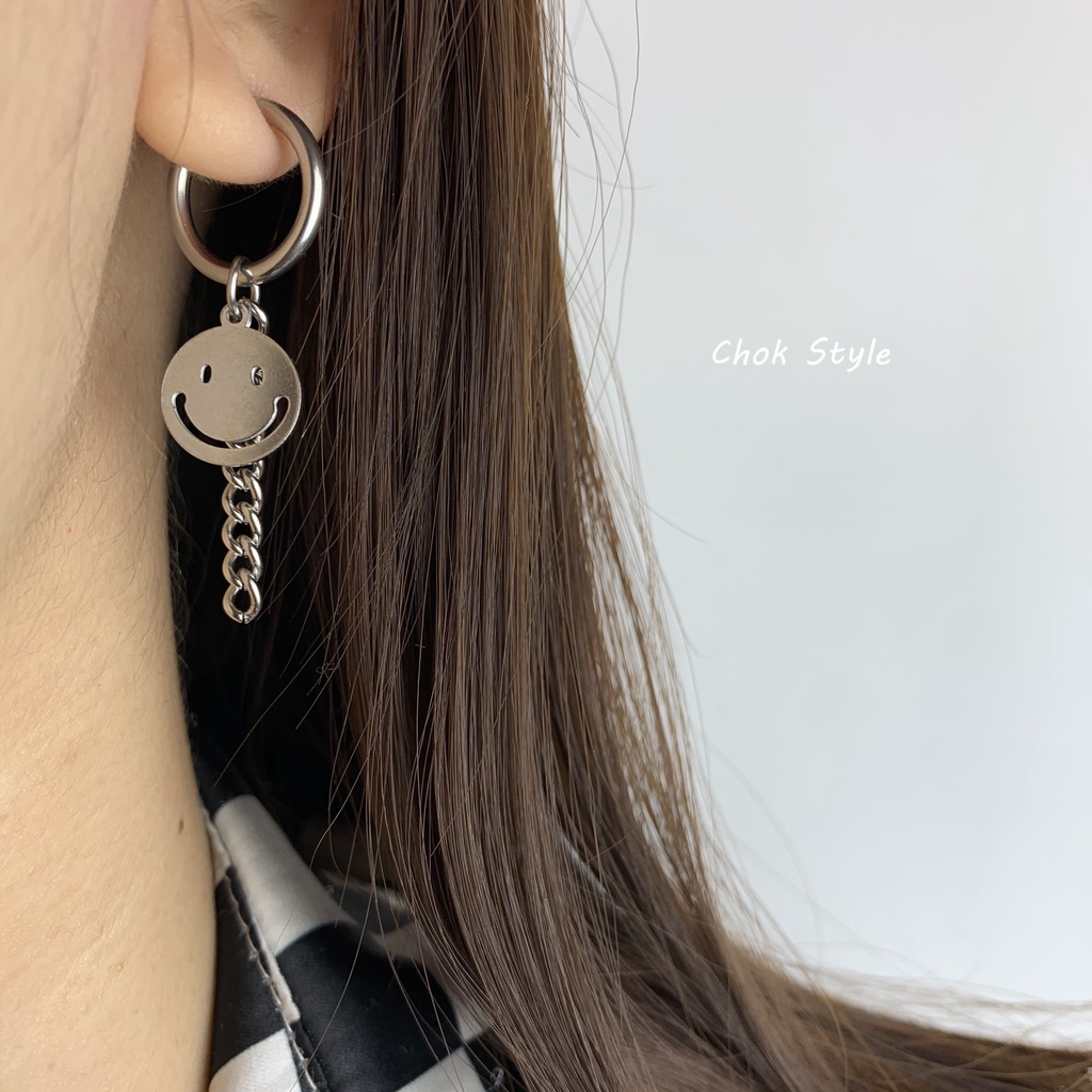 Khuyên Tai Dây Xích Mặt Cười Bằng Thép Titan Thời Trang 22634