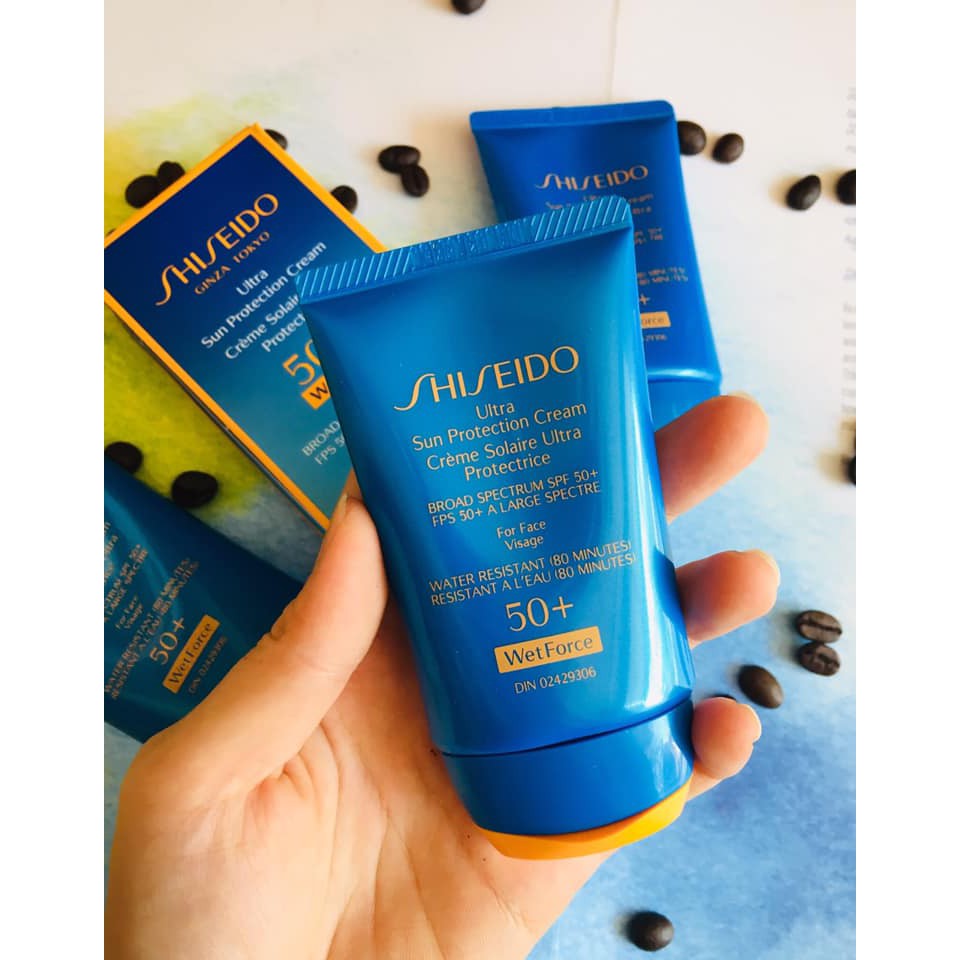 Kem chống nắng Shiseido Ultimate Sun Protection Lotion WetForce SPF50+