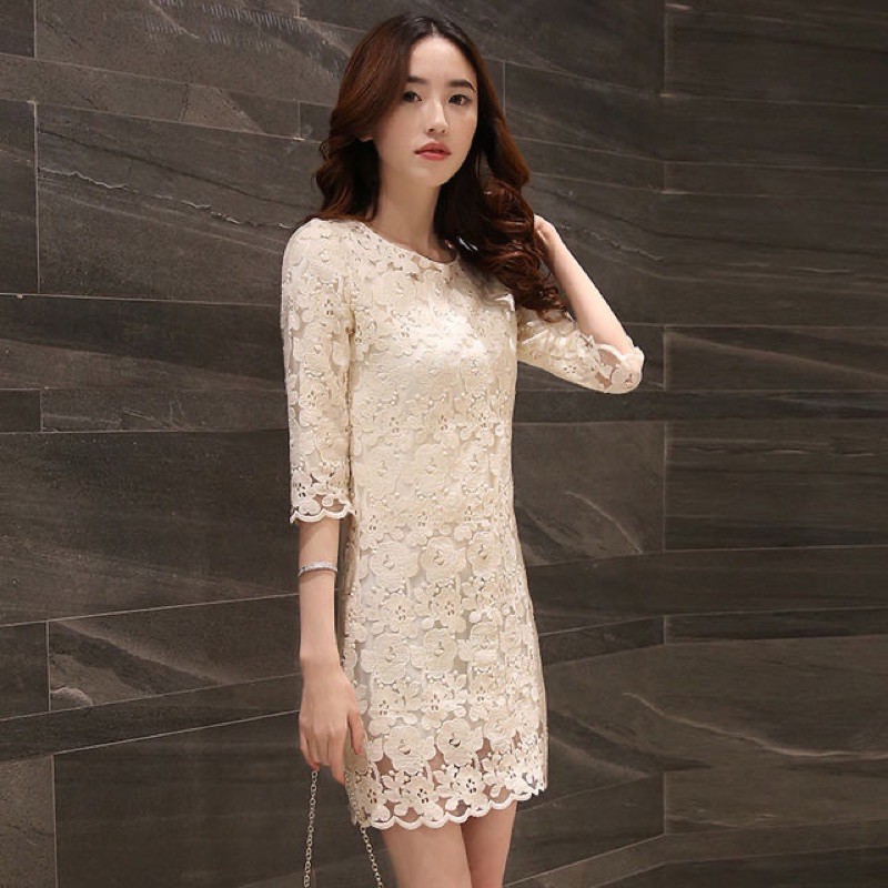 Đầm ren hoa hồng phấn tay lỡ size S nữ tính