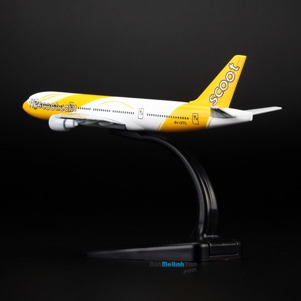 Mô hình máy bay Scoot Boeing B777 16cm Everfly