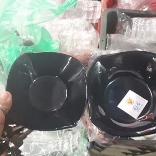 Clmbo bát thìa nhựa ăn chè