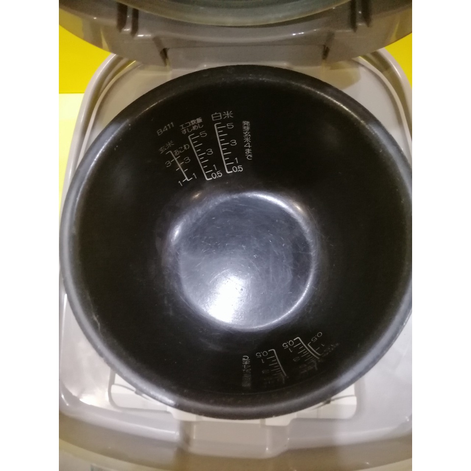 Nồi cơm nội địa Nhật cao tần (IH) Zojirushi NP-HJ10 (1.0L) (0340530) áp suất