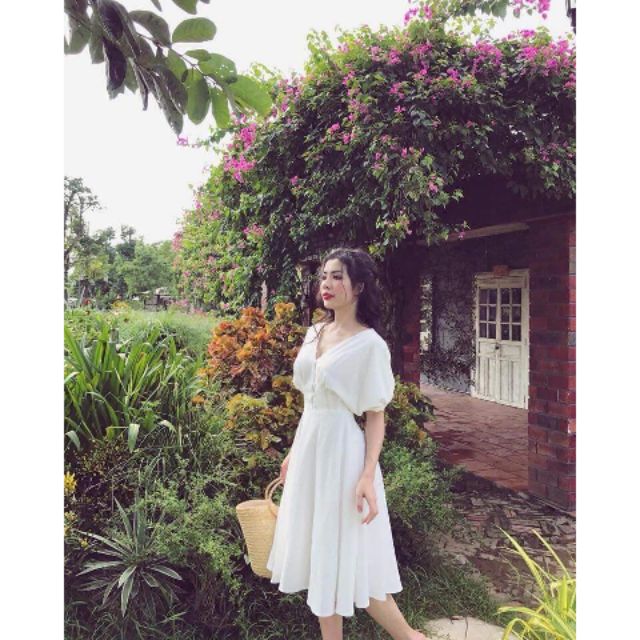 Thanh lý xả kho Đầm maxi trắng cổ V dáng xoè (có sẵn)
