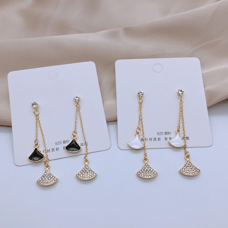 Bông tai hình quạt dài chất sáng long lanh siêu xinh - Khuyên tai nữ hình quạt BT167