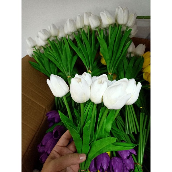 Hoa giả - Hoa Tulip cao su giả như thật decor trang trí nhà cửa