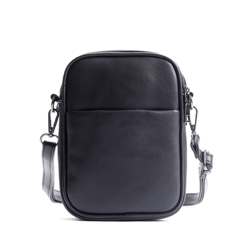 Túi đeo chéo nam size nhỡ dáng messenger gắn huy hiệu da đẹp xịn thời trang