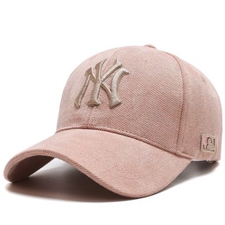 Mũ lưỡi trai MLB