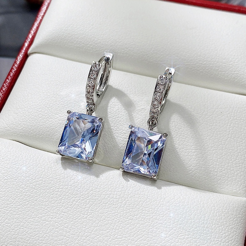 Đôi Khuyên Tai Hình Vuông Đính Đá Zircon Sang Trọng Cho Nữ
