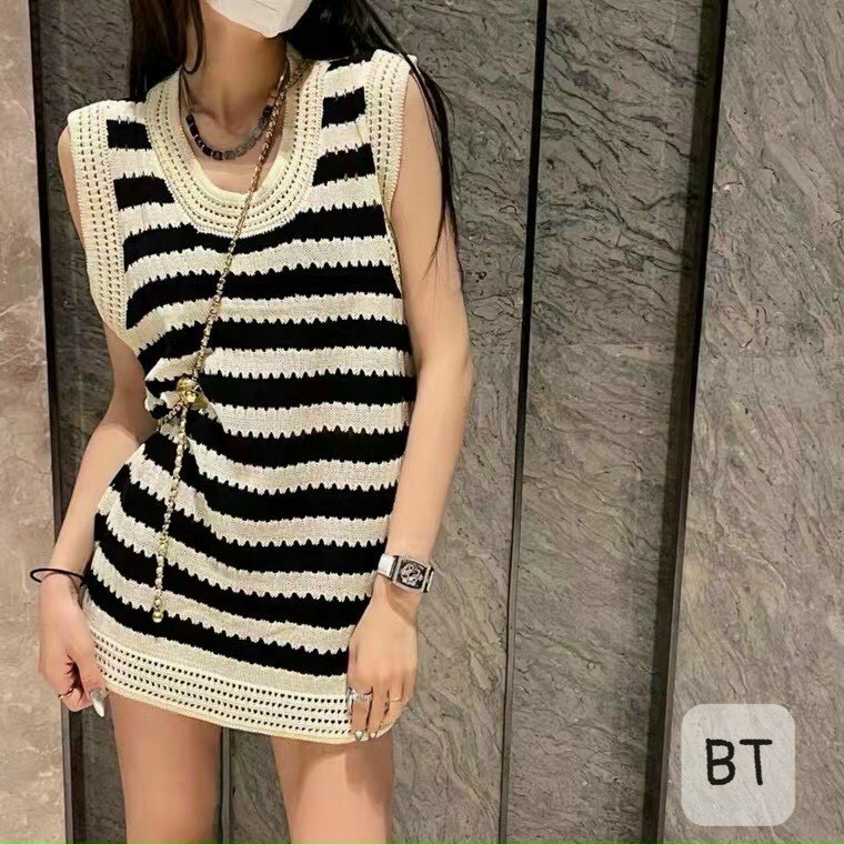 ĐẦM BODY, ĐẦM SÁT NÁCH KẺ LỖ NỮ, CHẤT LEN MONGTOGHI MỀM MỊN, ÔM DÁNG SEXY HOT TRENDS 2022