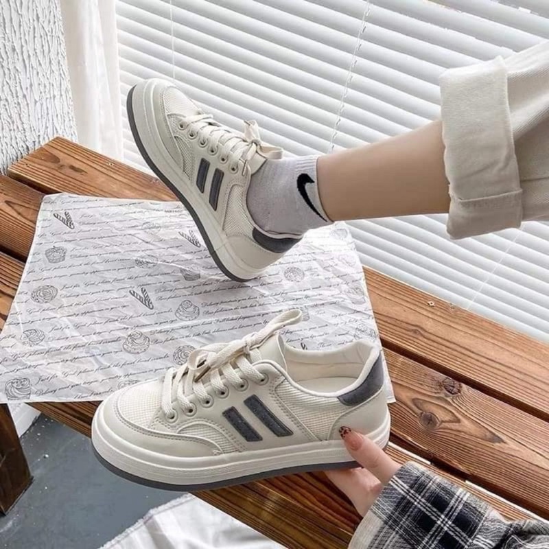 Giày thể thao nữ hàng quảng châu bao đẹp