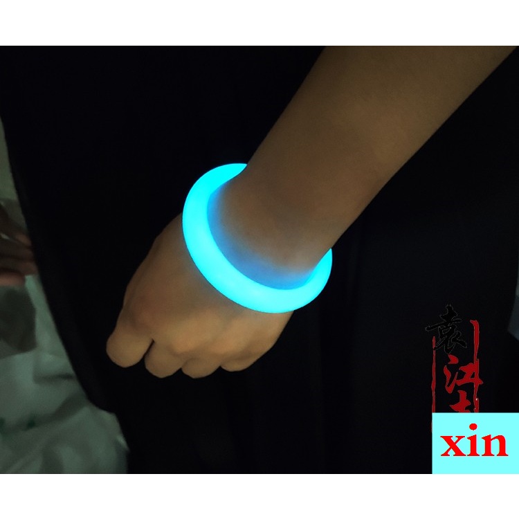 Vòng Tay Đá Ngọc Bích Phát Quang Siêu Sáng