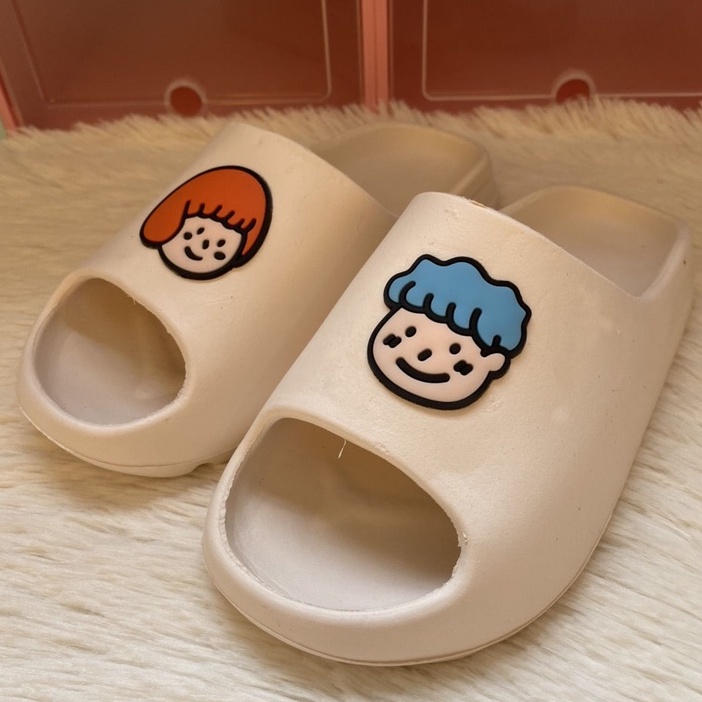 Dép quai ngang hình gấu dễ thương, 3 màu hồng, đen, kem, size từ 36-40