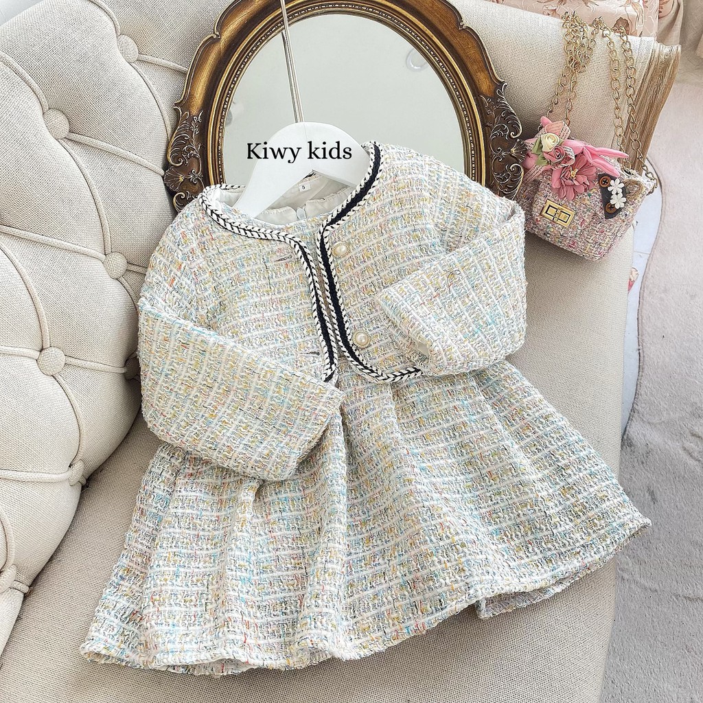 Set đồ thu đông bé gái Kiwy Kids chất liệu tweed sành điệu Kids61 gồm váy liền và áo khoác cho bé 1 đến 3 tuổi