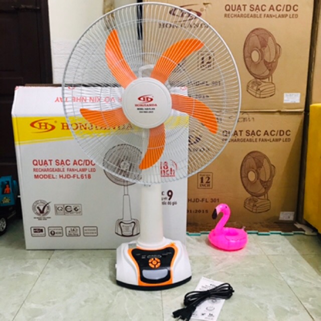 Quạt tích điện đa năng 18inch tích hợp đèn led và cổng sạc cho điện thoại | BigBuy360 - bigbuy360.vn