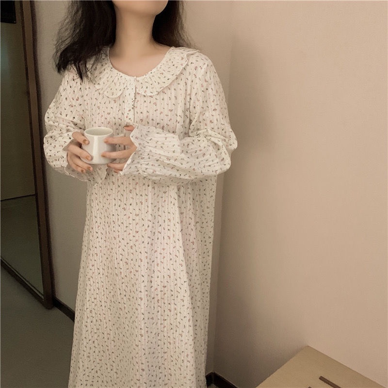 Đồ ngủ dài tay in hoa xinh xắn cho nữ