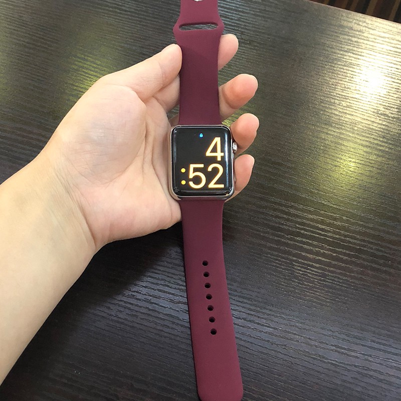 Dây đeo Violet Silikon iWatch Pengganti unauk Apple iWatch 5/4/3/2/1/1 / Apple Watch Silicone Original Sports Watch Bends Dây đeo 38mm 44mm Đồng hồ 42mm 44mm M / L S / M nữ dây đeo kích thước
