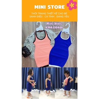 Váy bé gái body hở lưng thiết kế phong cách hot girl