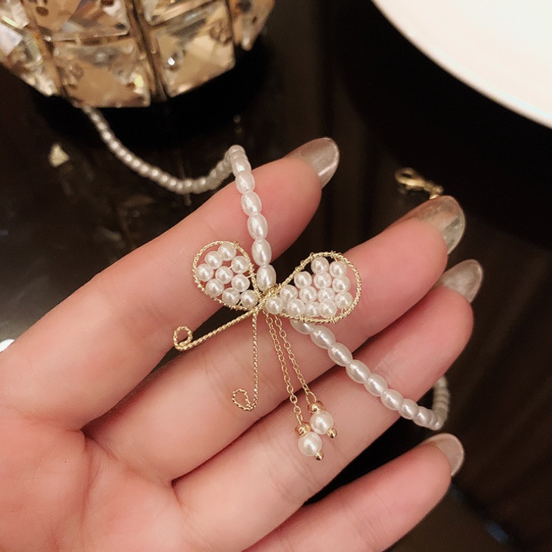 Vòng cổ Mặt Hình Bướm Đính Ngọc Trai Phong Cách Sang Trọng 2022