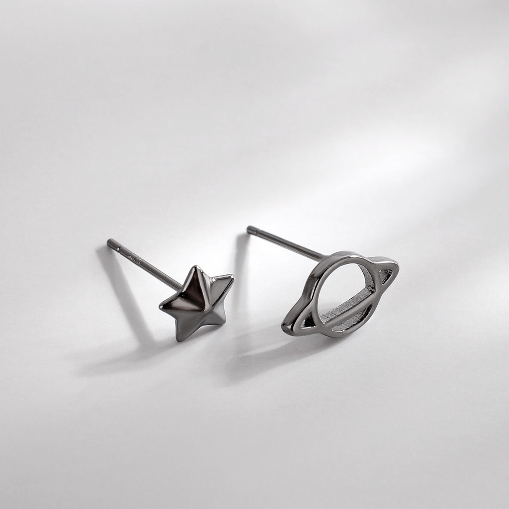 ✨✨Bông tai nụ màu đen cá tính họa tiết hành tinh/ngôi sao hợp thời trang cho nữ