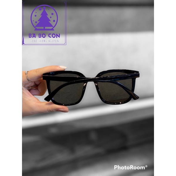 Kính râm mát Shein sang sịn mịn ạ, Có Mail mua hàng tại web của hãng.