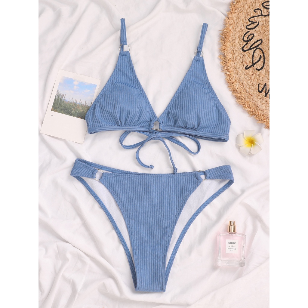 Bộ đồ bơi hai mảnh bằng polyester màu sắc xanh dương thời trang quyến rũ cho nữ | BigBuy360 - bigbuy360.vn