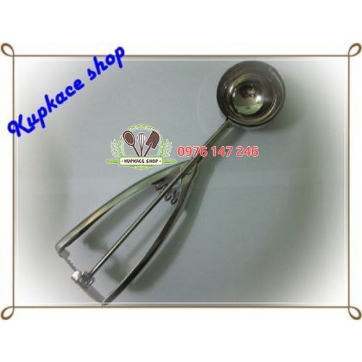 Dụng cụ múc kem