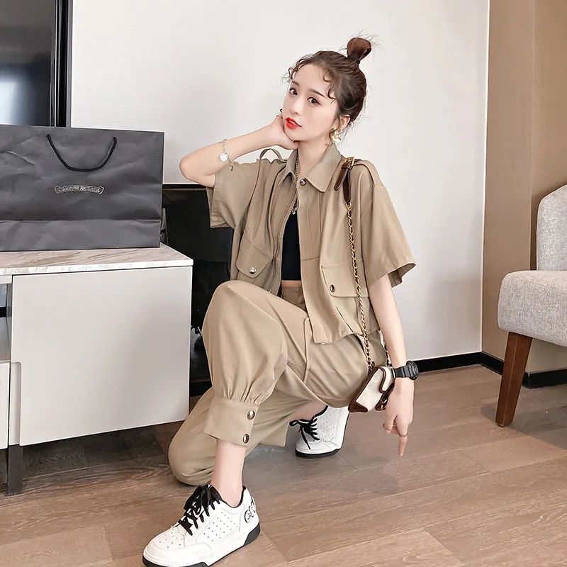 Set Áo Thun Ngắn Tay + Chân Váy Thời Trang Dành Cho Nữ