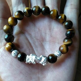 Vòng phong thuỷ cho người mệnh thổ-kim