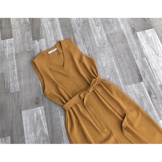 Đầm midi