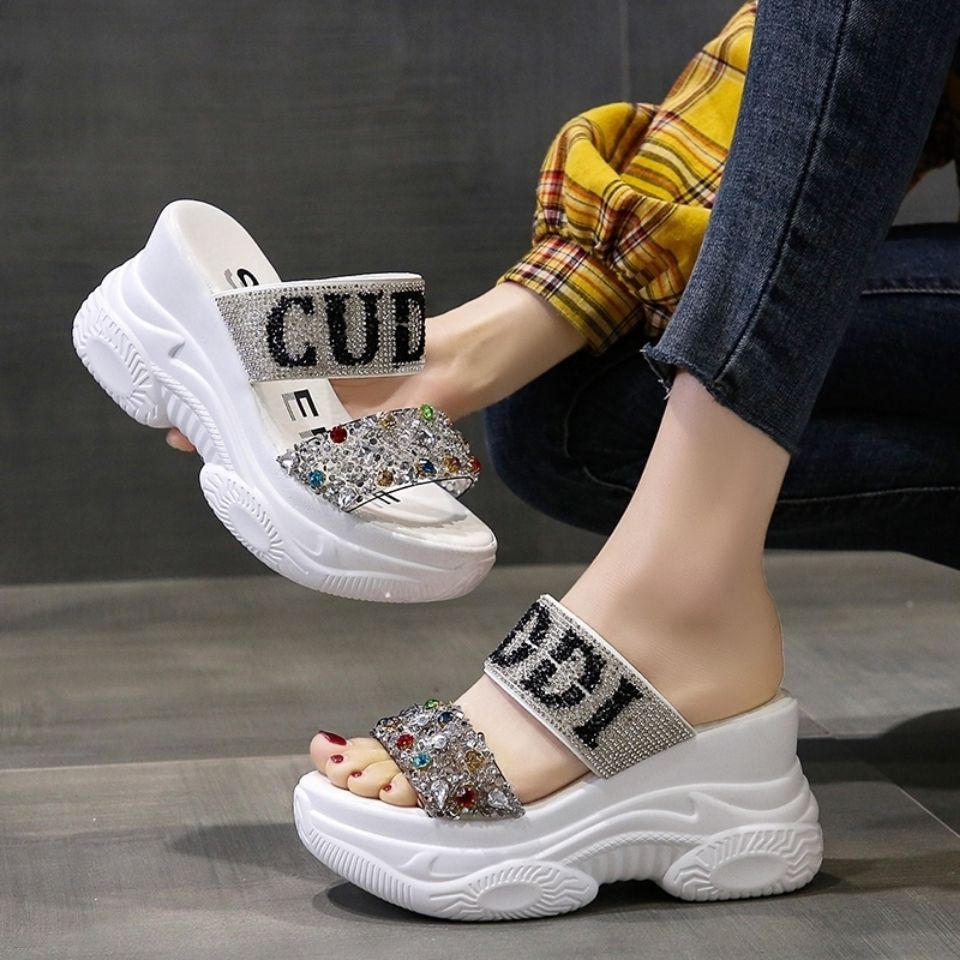 Dép Đế Xuồng Dày Dặn Tăng Chiều Cao Phong Cách Thời Trang Mùa Hè Dành Cho Nữ