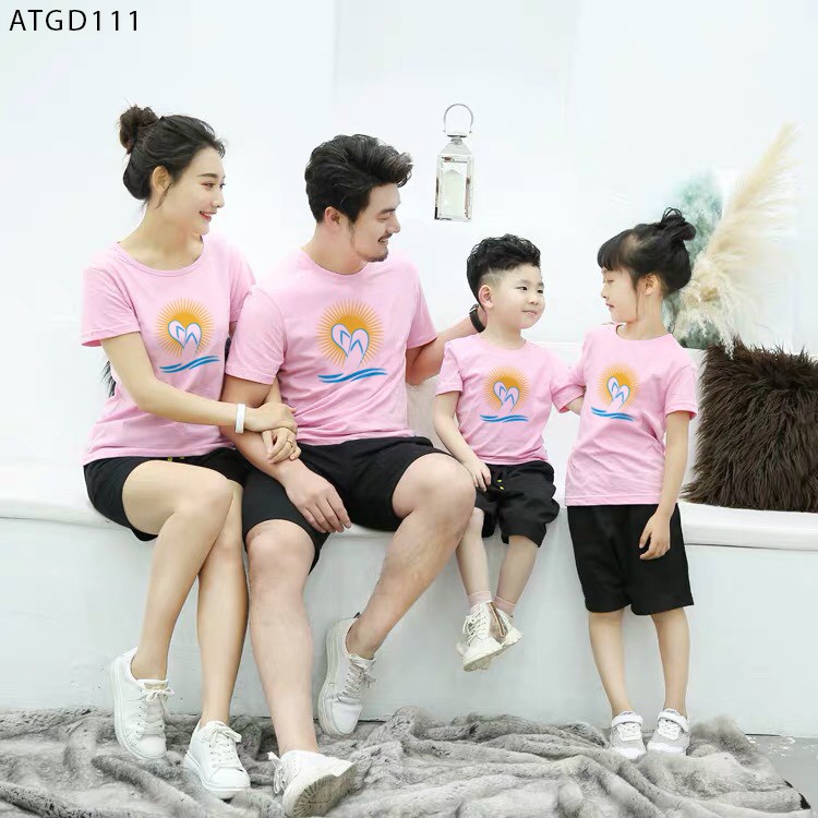 ÁO THUN GIA ĐÌNH IN HỌA TIẾT MỚI LẠ ĐƠN GIẢN - ATGD111