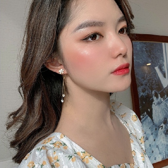 Khuyên tai hình bông hoa phối tua rua thời trang Hàn Quốc cho nữ
