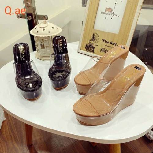 Dép xuồng quai trong 9cm