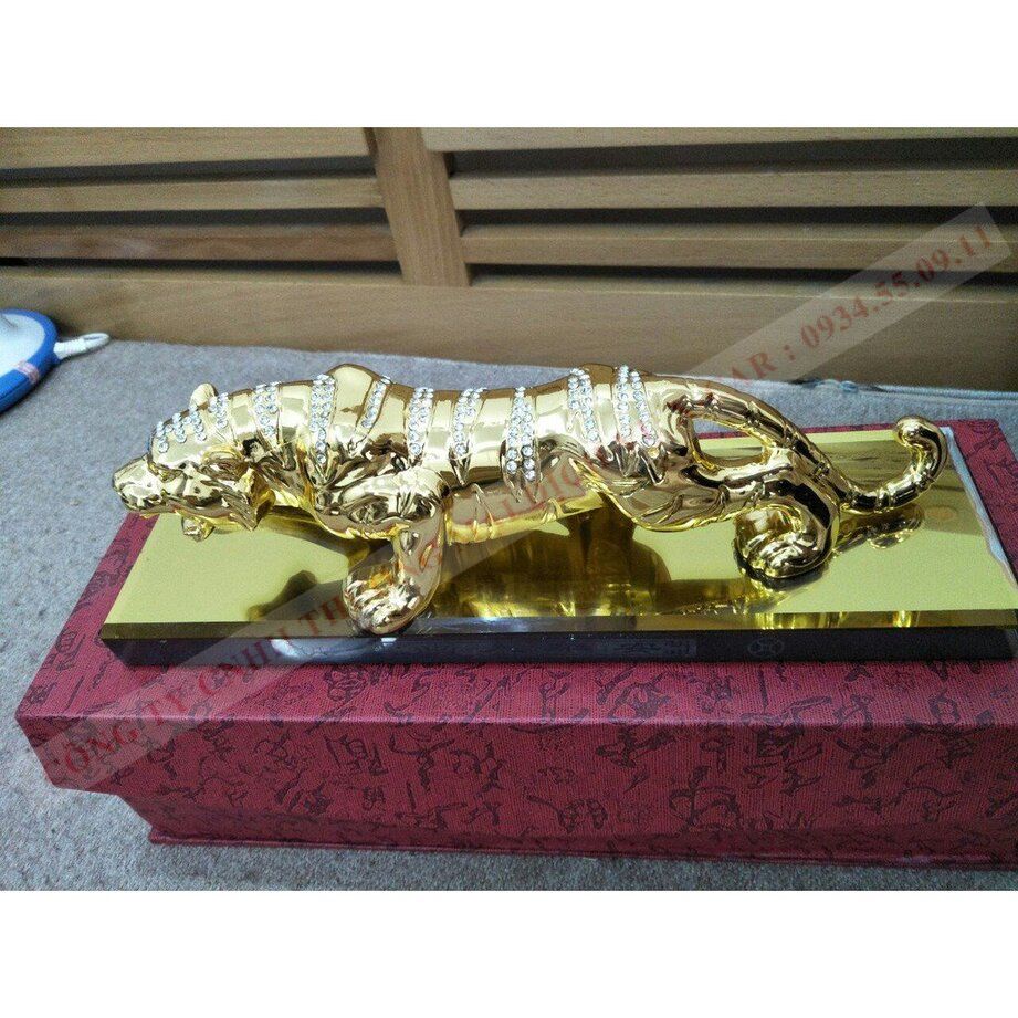 Tượng Hổ vằn đính đá phong thủy trang trí Taplo Xe hơi, Ô tô cao cấp
