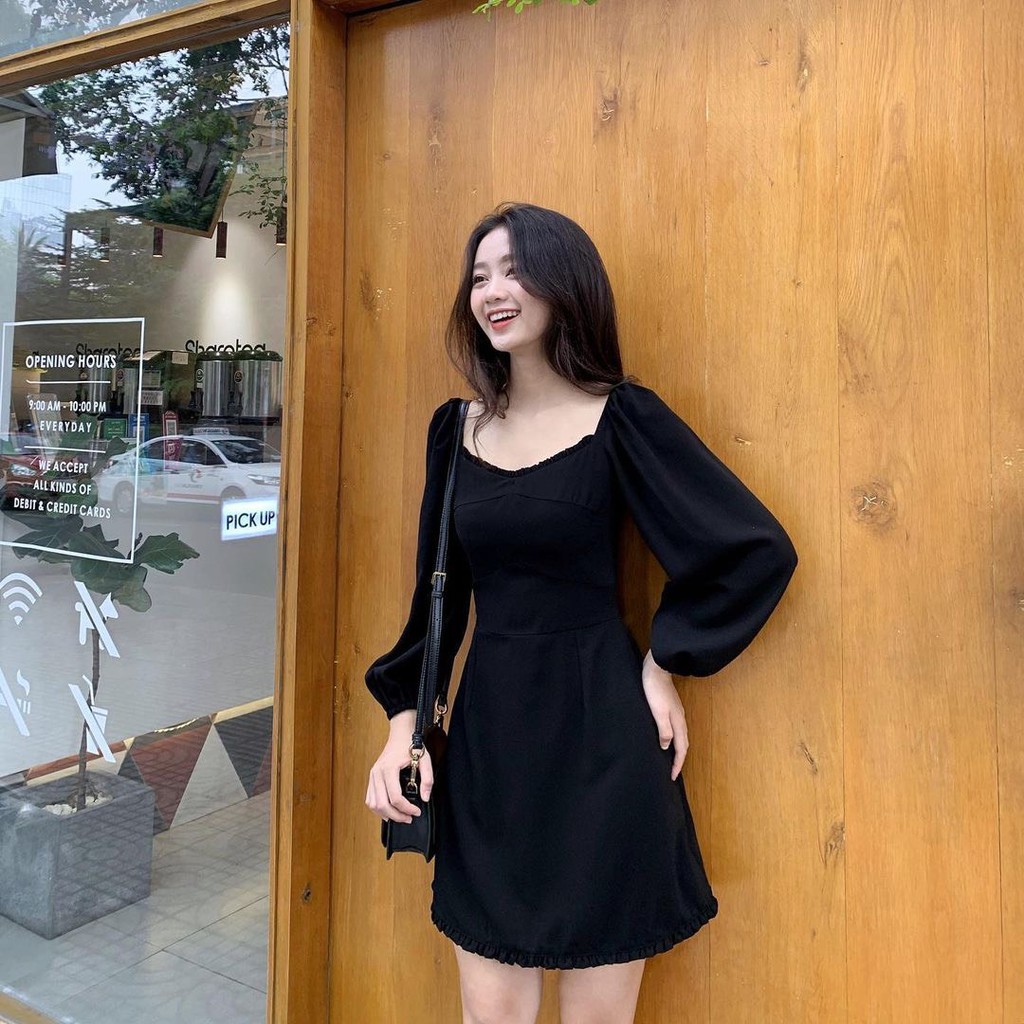 Váy Dalia Dress đen bèo ngực và gấu
