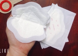 300 miếng lót thấm sữa mameyo