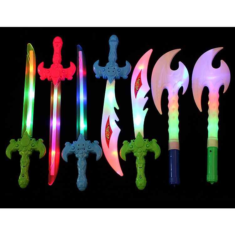Set 3 Dao Kiếm Nhựa Có Đèn LED Hóa Trang Halloween Cho Bé
