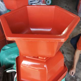 Chậu nhựa trông cây 28x18