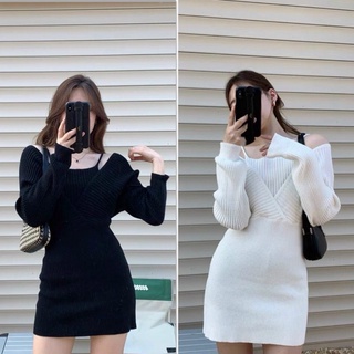 Set đầm len cổ tim lệch vai kèm áo 2 dây trong