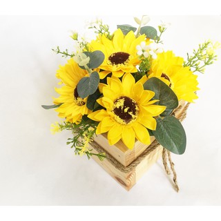 Chậu hoa hướng dương sáp sang trọng (chậu gỗ vuông), 15x15x20cm - Quà tặng trang trí handmade