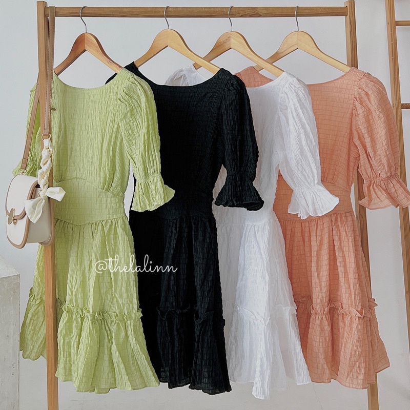 [ ẢNH THẬT ] Đầm xốp hở lưng 𝐒𝐨𝐟𝐭 𝐝𝐫𝐞𝐬𝐬 /thelalinn