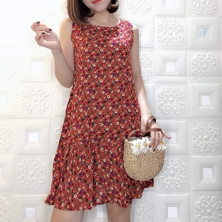 Váy lanh hoa dáng suông rộng