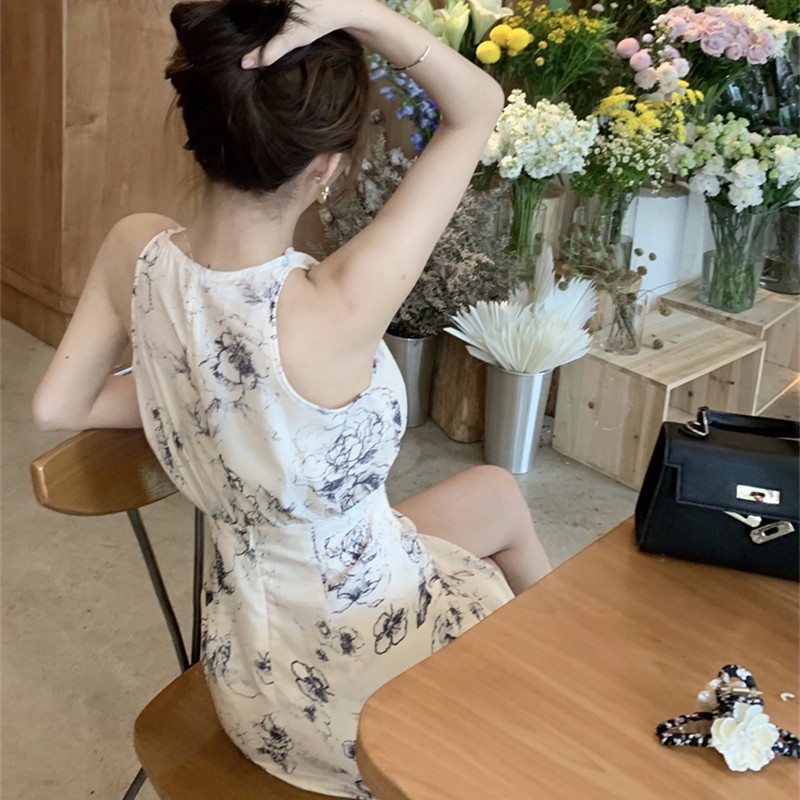 Đầm Chiffon Sát Nách Hoạ Tiết In Thiết Kế Quyến Rũ